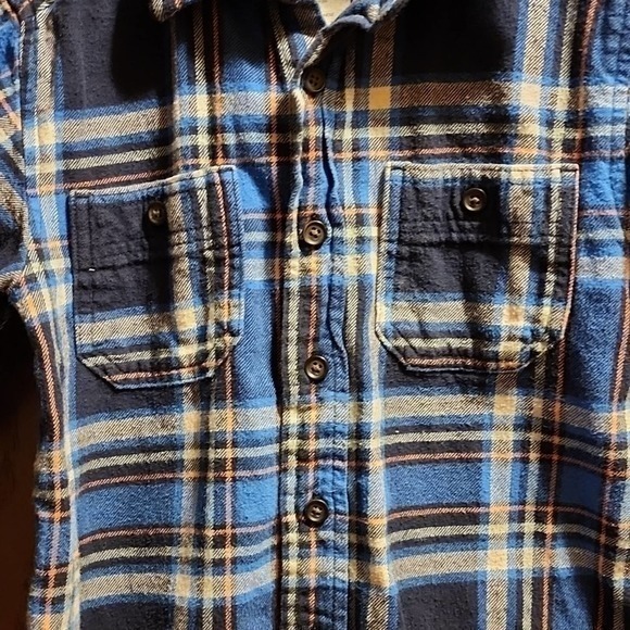 Oshkosh flannel shirt, size 5 - Picture 4 of 4